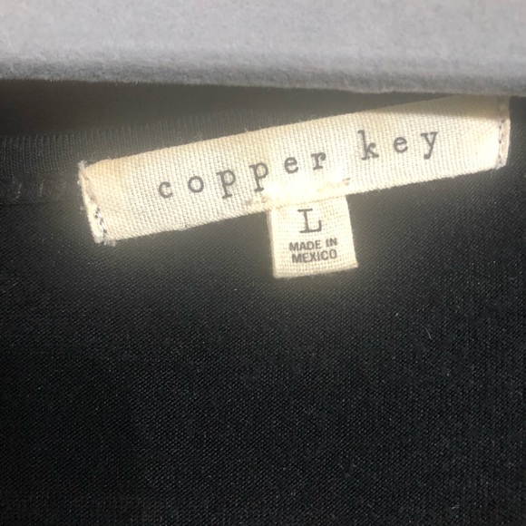 Top - Picture 3 of 3